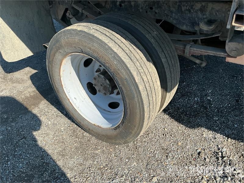 Ford F-450 Sora- ja kippiautot
