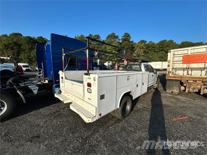 Ford F-450 Pick-upy / Pojazdy z otwieranymi burtami
