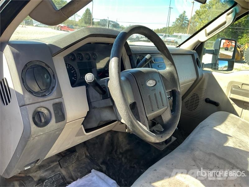 Ford F-450 Flakbilar