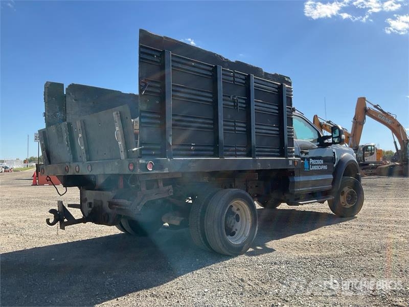Ford F-450 Tovornjaki s kesonom/platojem