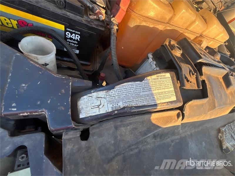 Ford F-450 Ciężarówki typu Platforma / Skrzynia