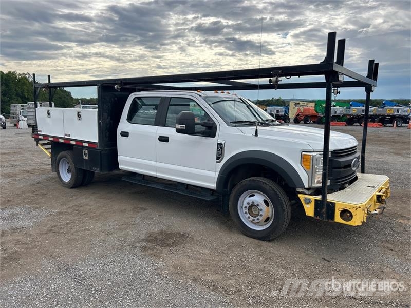 Ford F-450 Flakbilar