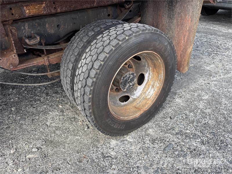 Ford F-450 Camion benne