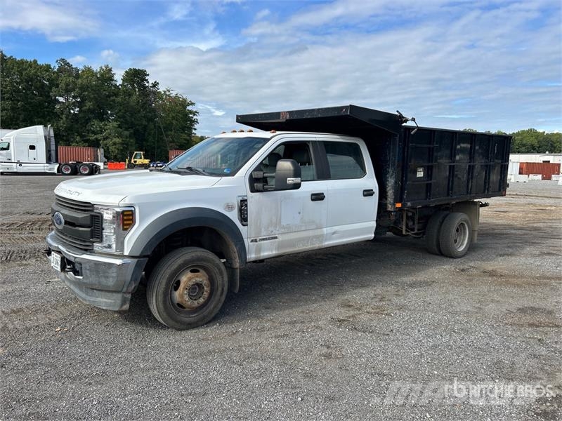 Ford F-450 Tippbil