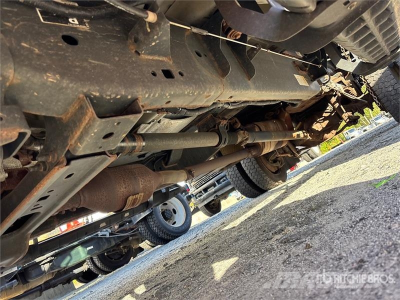 Ford F-450 Camiones bañeras basculantes o volquetes