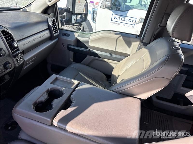 Ford F-450 Camiones bañeras basculantes o volquetes