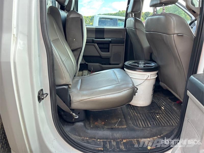 Ford F-450 Camion benne