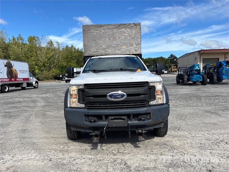 Ford F-450 Camion benne