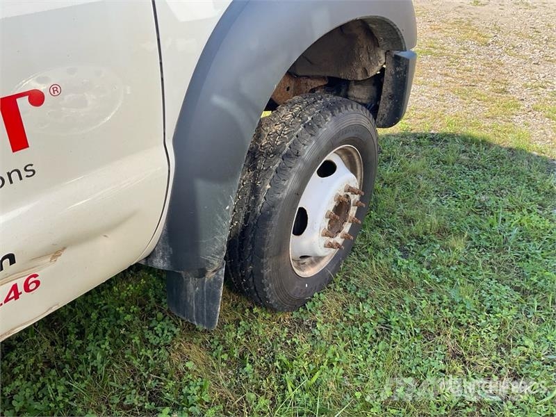 Ford F-450 Plataformas aéreas montadas em camião
