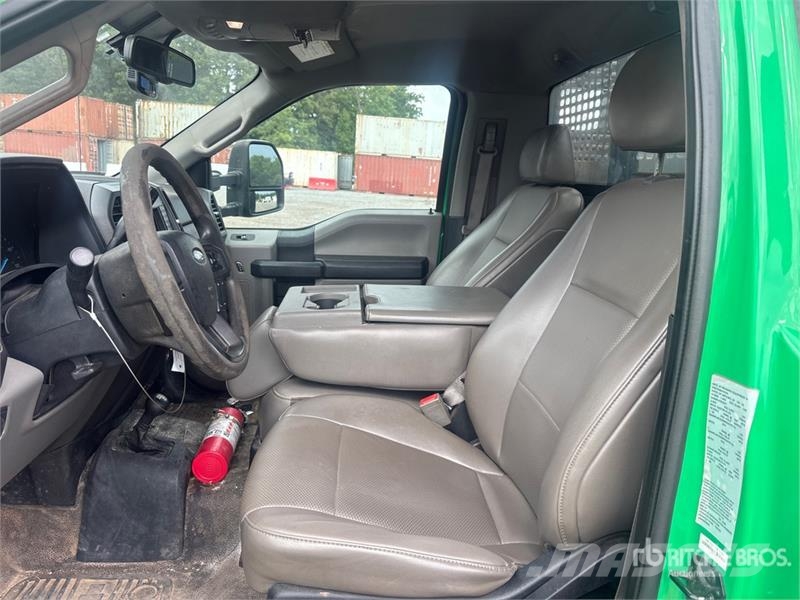 Ford F-450 Planbiler