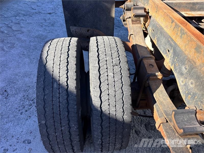 Ford F-450 自卸式货车