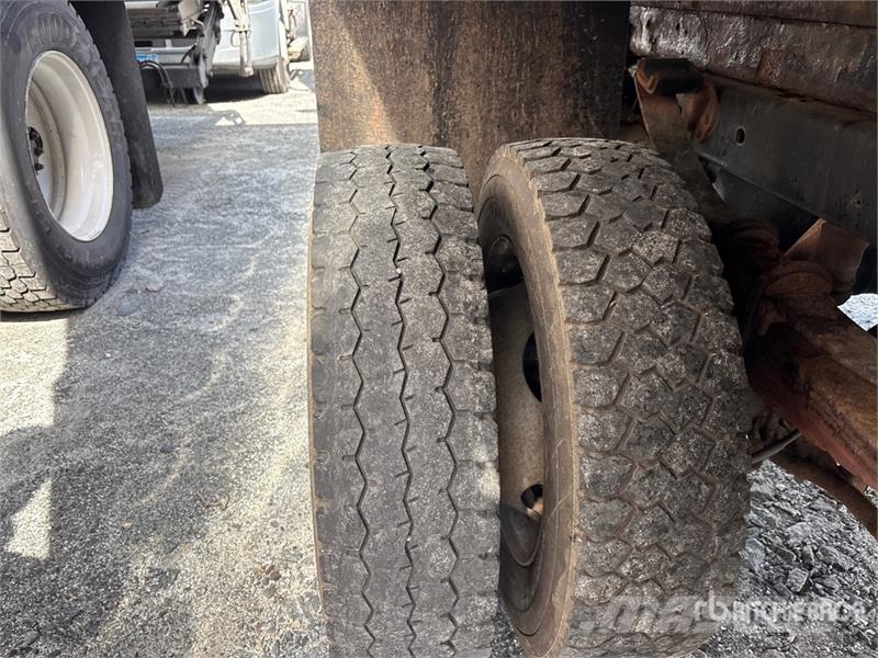 Ford F-450 Camion benne