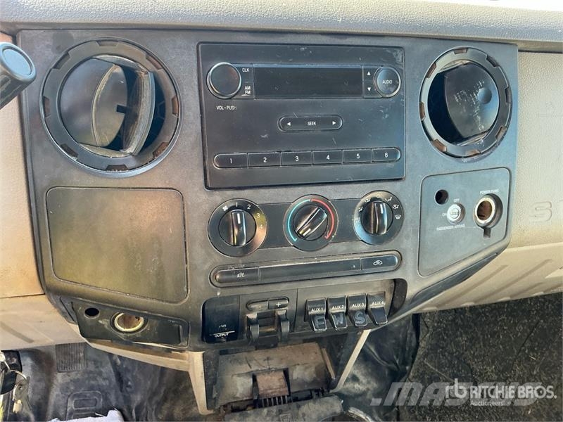 Ford F-450 Flakbilar