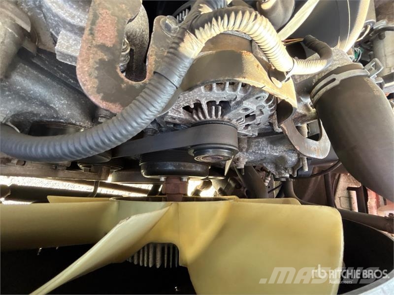 Ford F-450 Camiones bañeras basculantes o volquetes