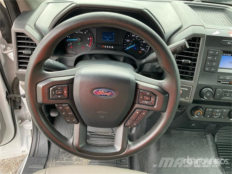 Ford F-450 Pacēlāji uz automašīnas bāzes