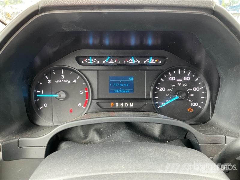 Ford F-450 Pacēlāji uz automašīnas bāzes