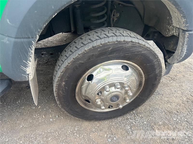 Ford F-450 Planbiler
