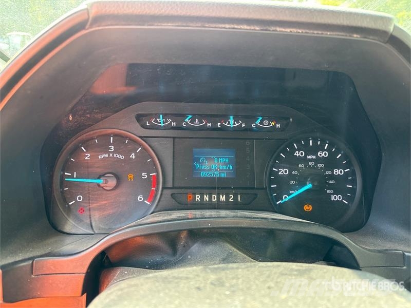 Ford F-450 Camion benne
