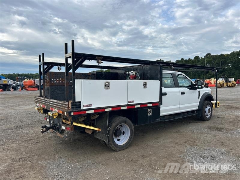 Ford F-450 Flakbilar