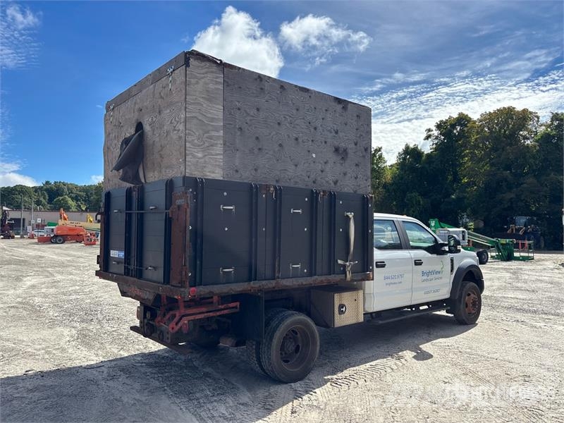 Ford F-450 Camion benne