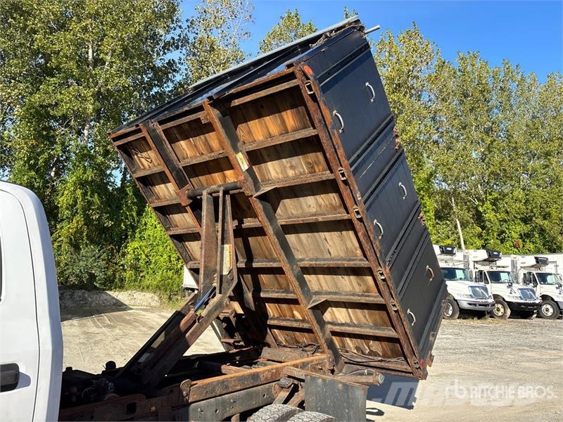 Ford F-450 Sora- ja kippiautot