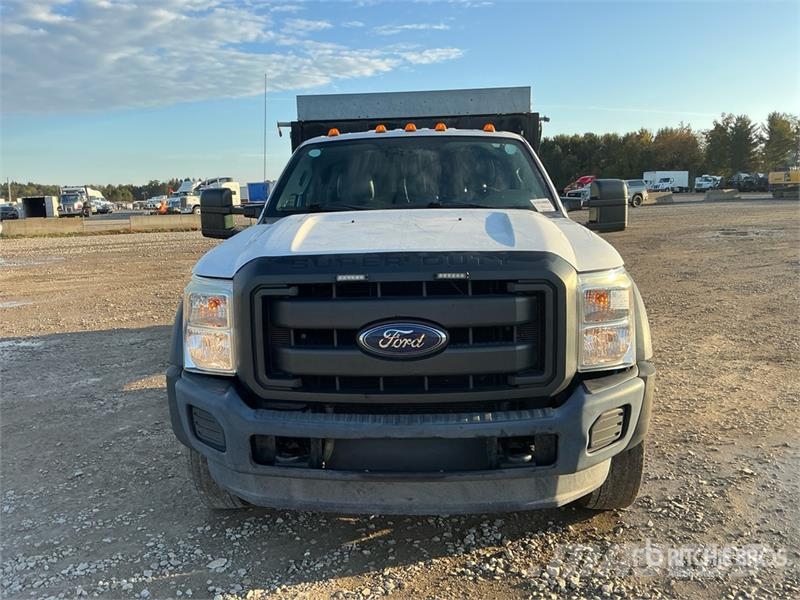 Ford F-450 Tipper trucks