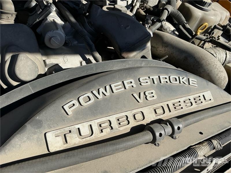 Ford F-450 Flakbilar