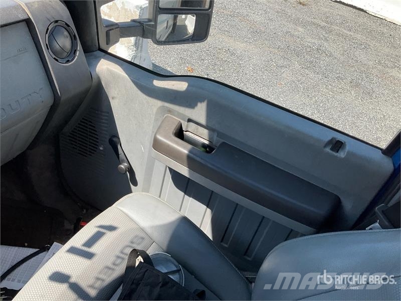 Ford F-450 Tippbilar