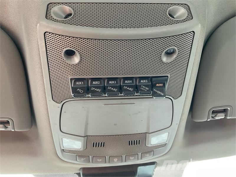 Ford F-450 Pacēlāji uz automašīnas bāzes