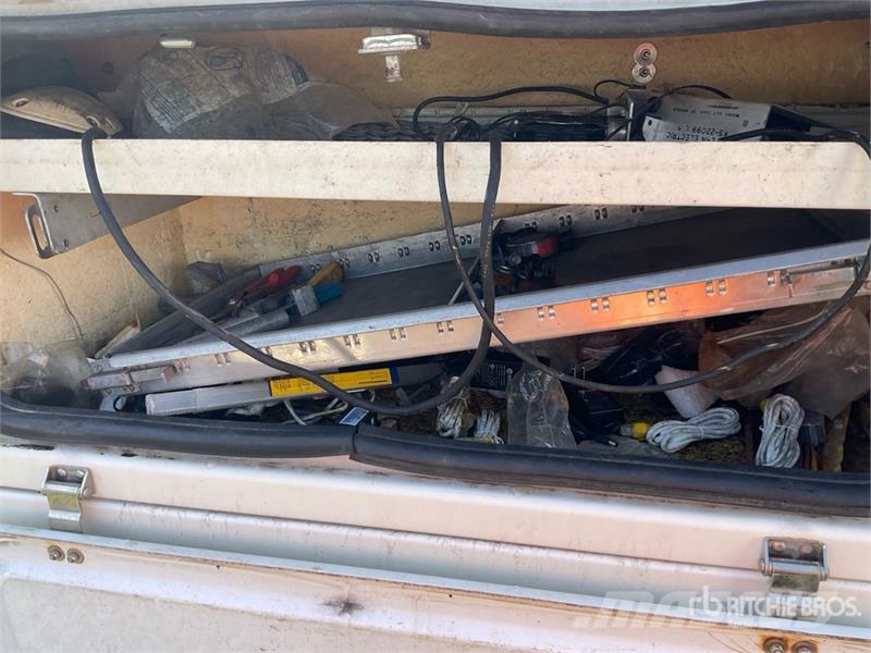 Ford F-450 Plataformas aéreas montadas em camião