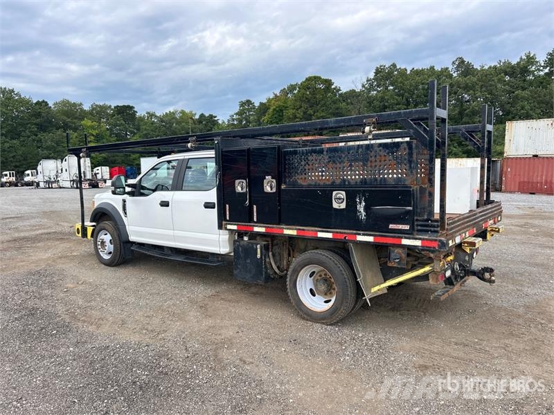 Ford F-450 Flakbilar