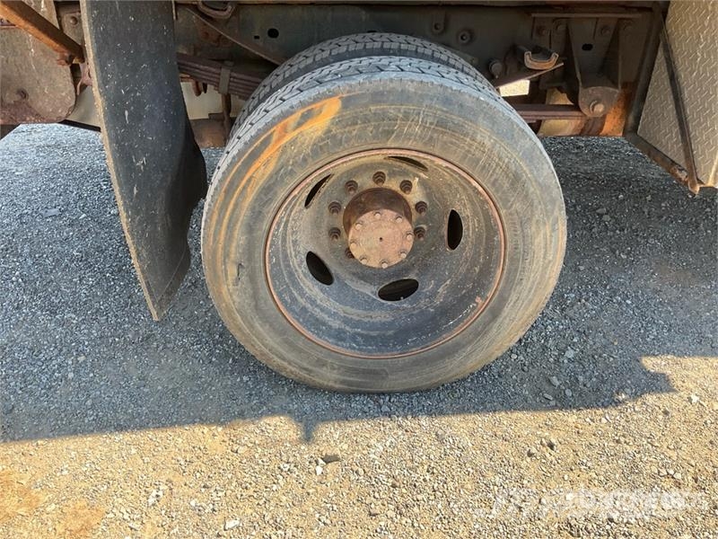 Ford F-450 Tippbilar