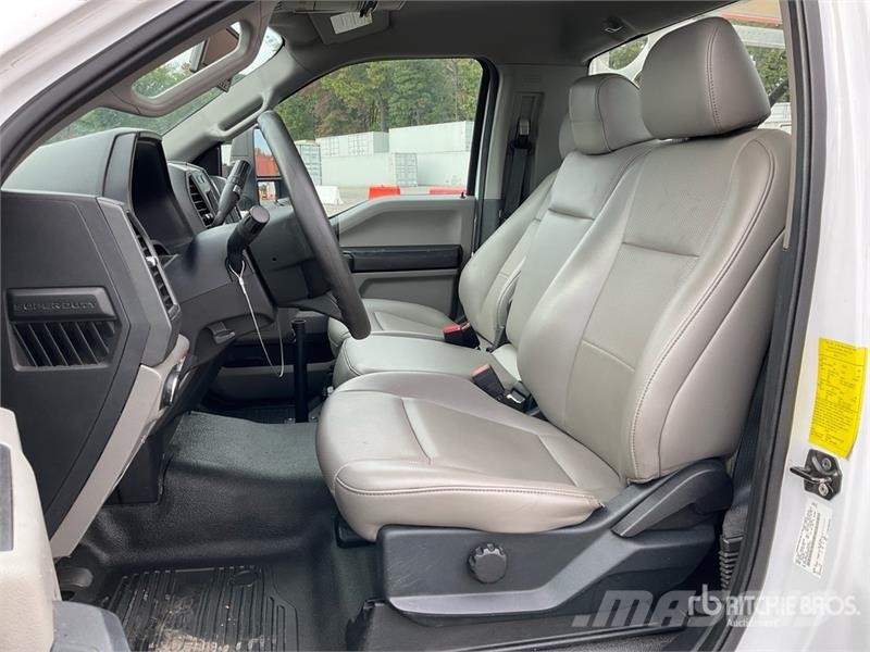 Ford F-450 Pacēlāji uz automašīnas bāzes