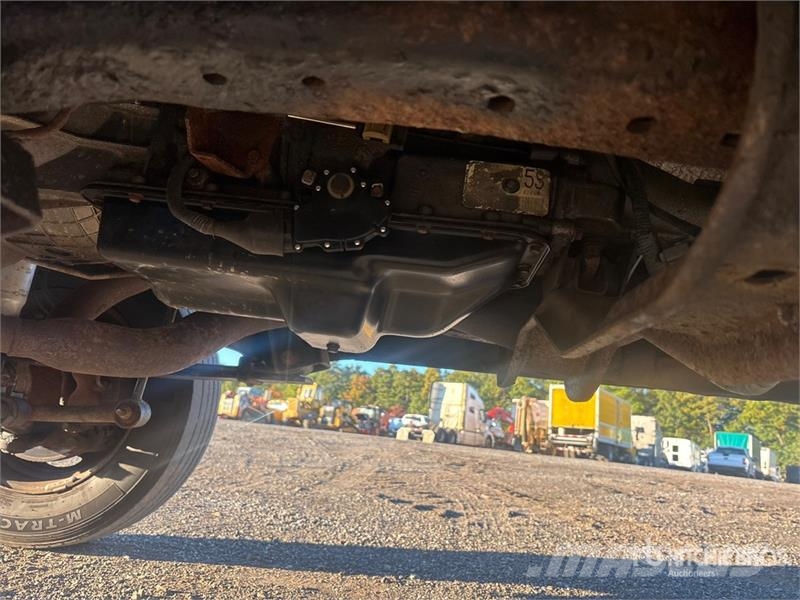 Ford F-450 Ciężarówki typu Platforma / Skrzynia