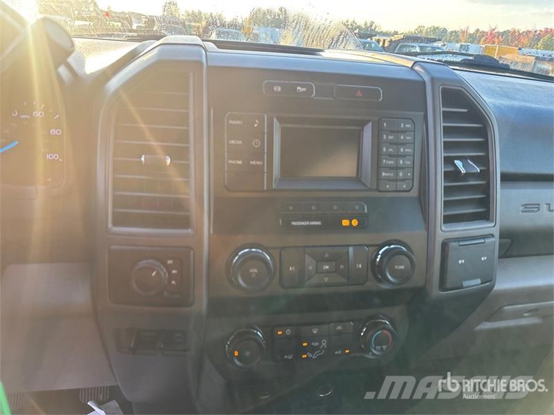 Ford F-450 Tipper trucks