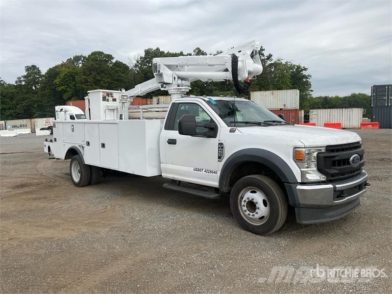Ford F-450 LKW-Arbeitsbühnen
