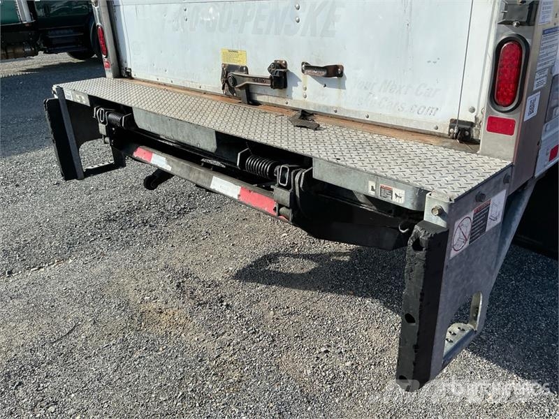 Ford F-450 4x2 Van Truck Tovornjaki zabojniki