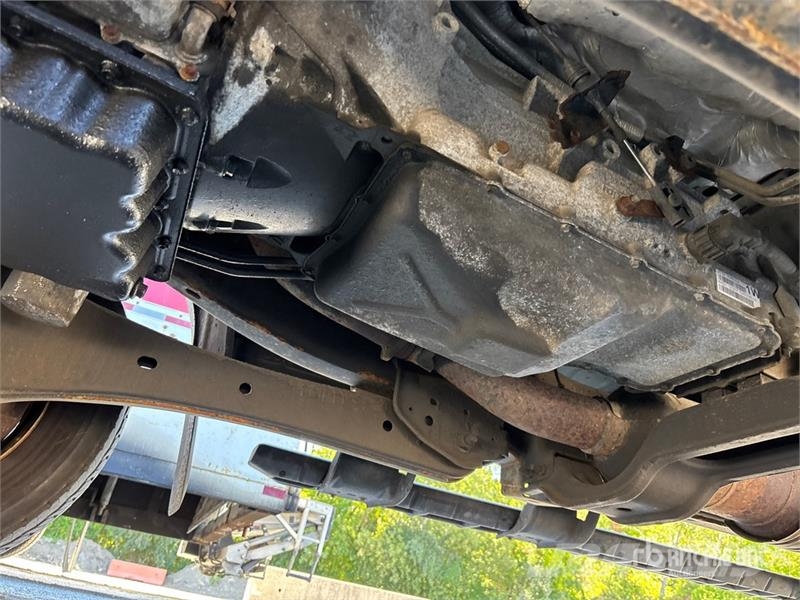 Ford F-450 XL 4x2 Crew Cab Utility Truck Utilitaire benne