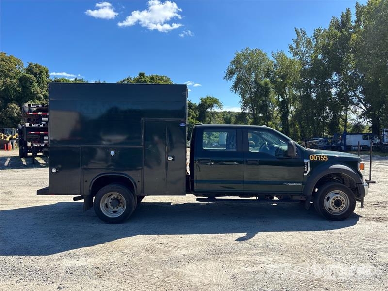 Ford F-450 XL 4x2 Crew Cab Utility Truck Utilitaire benne