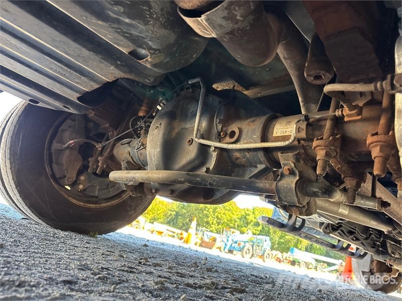 Ford F-450 XL 4x2 Crew Cab Utility Truck Utilitaire benne
