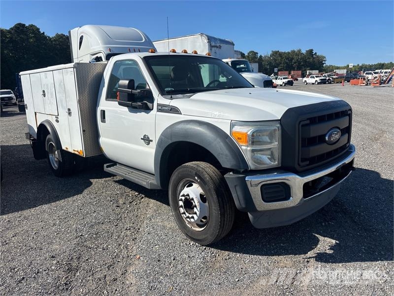 Ford F-450 XL 4x2 Utility Truck (Inoperable) Pik up kamioni