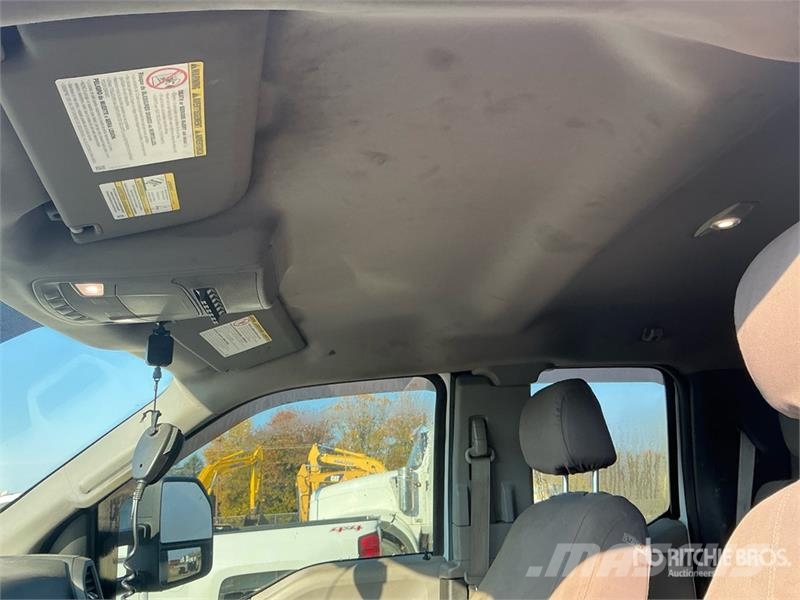 Ford F-450 XL 4x4 Extended Cab Service Truck Vehículos municipales multiusos