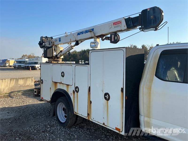 Ford F-450 XL 4x4 Extended Cab Service Truck Vehículos municipales multiusos