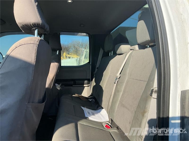 Ford F-450 XL 4x4 Extended Cab Service Truck Vehículos municipales multiusos