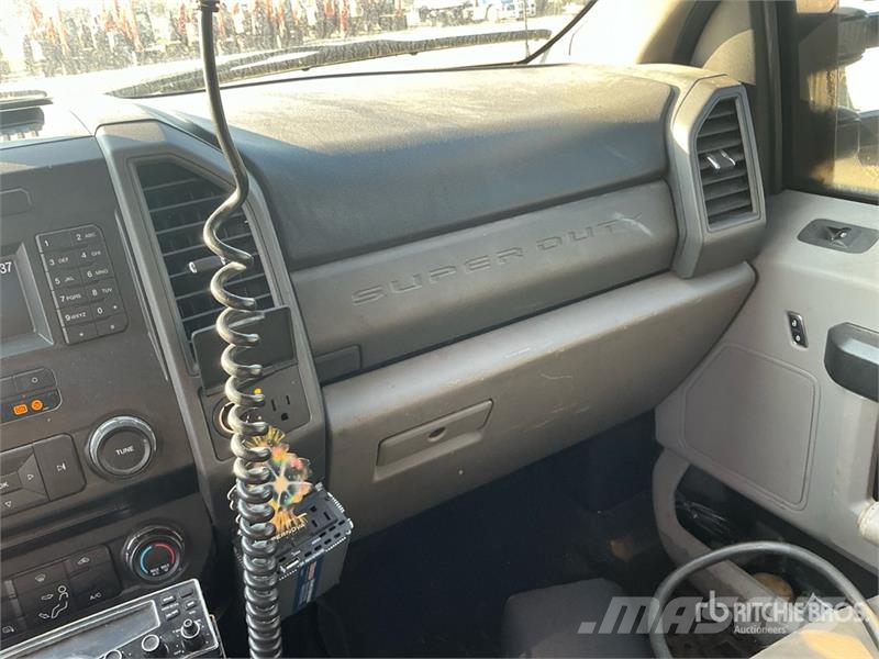 Ford F-450 XL 4x4 Extended Cab Service Truck Vehículos municipales multiusos