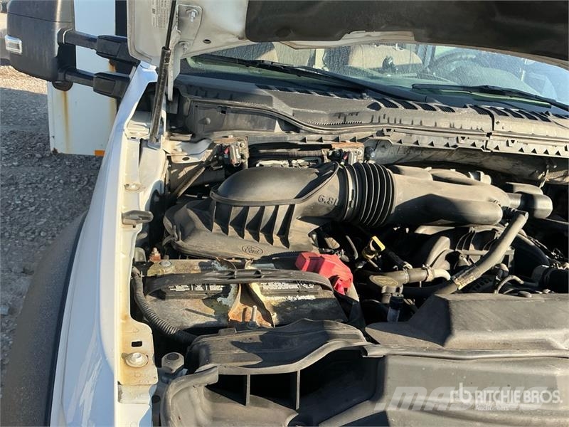 Ford F-450 XL 4x4 Extended Cab Service Truck Vehículos municipales multiusos