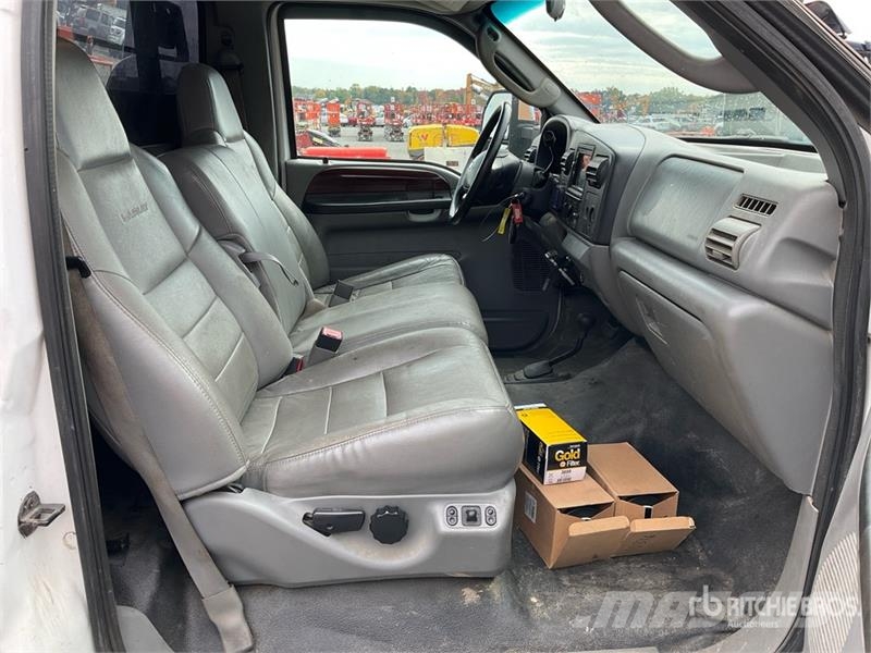 Ford F-450 XL 4x4 Utility Truck Pick up de caixa aberta