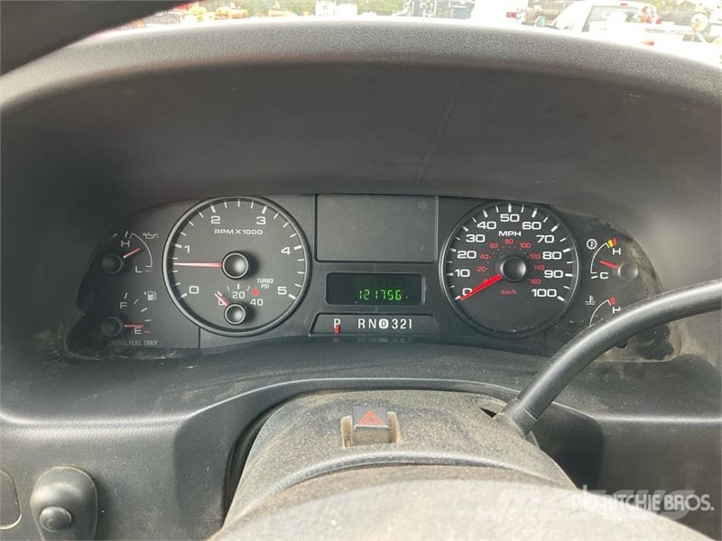Ford F-450 XL 4x4 Utility Truck Pick up de caixa aberta