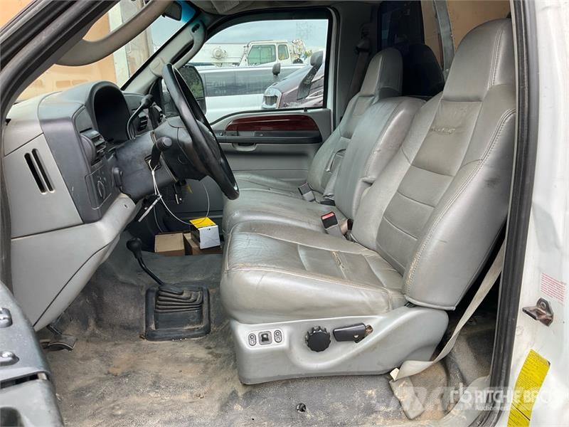 Ford F-450 XL 4x4 Utility Truck Pick up de caixa aberta