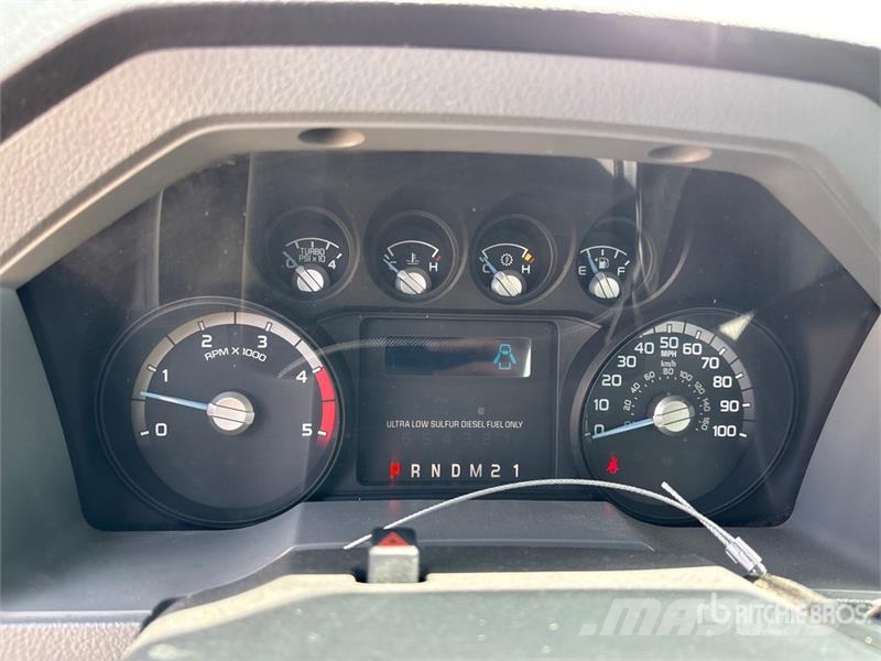 Ford F-550 مركبات إصلاح الأعطال
